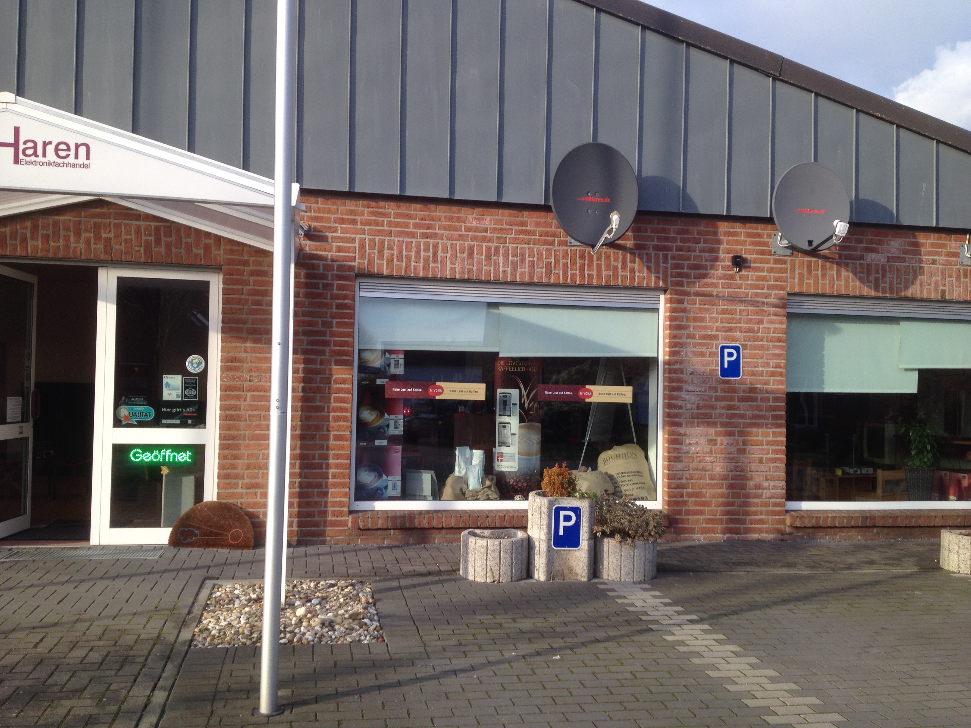 Parkplätze direkt am Geschäft